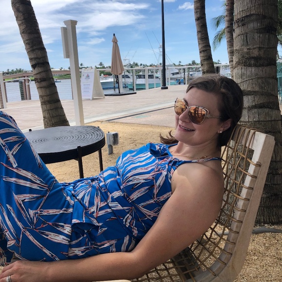 LIKE THIS PAGE TO REMEMBER MY CLOSET! - Picture 16 of 17